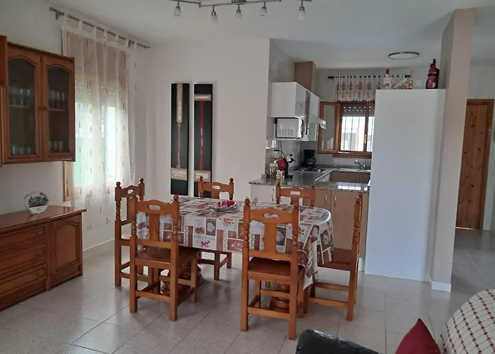 Casa Maria Cinta * דלטברה
